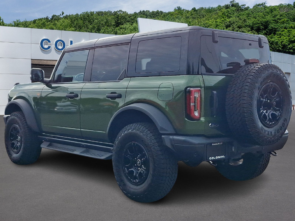 Used 2025 Ford Bronco Badlands AWD/4WD image 4