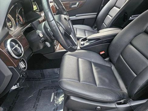 Used 2015 Mercedes-Benz GLK 350 2WD image 14