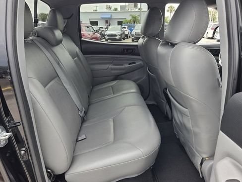 Used 2012 Toyota Tacoma 4x4 Double Cab w/ TRD Sport Pkg image 16