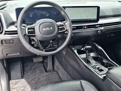 Used 2024 Kia Sorento S w/ Panoramic Sunroof Package FWD image 50