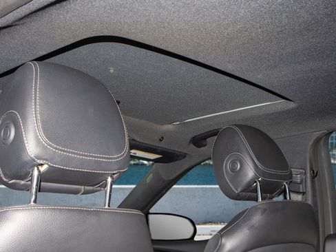 Used 2022 Mercedes-Benz E 350 Sedan image 18