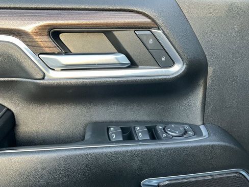 Used 2024 Chevrolet Silverado 3500 LT w/ Convenience Package image 23