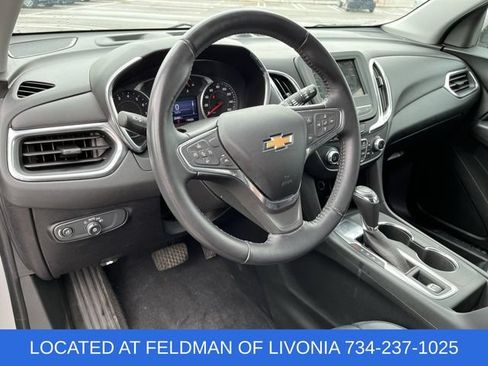 Used 2019 Chevrolet Equinox LT w/ Driver Convenience Package FWD image 10