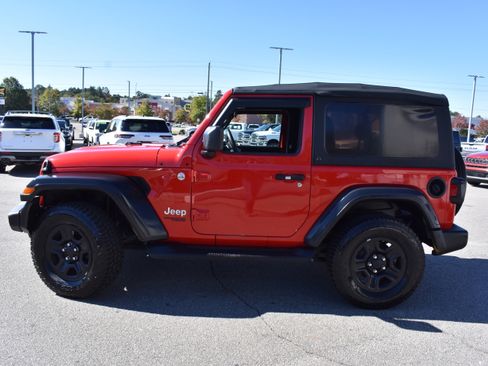 Used 2020 Jeep Wrangler Sport image 6