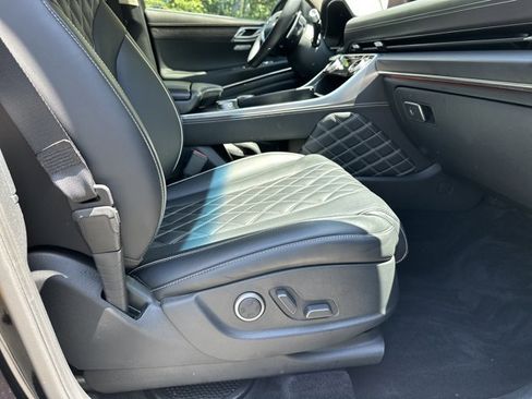 Used 2021 Genesis GV80 3.5T w/ Prestige Package 07 AWD/4WD image 16