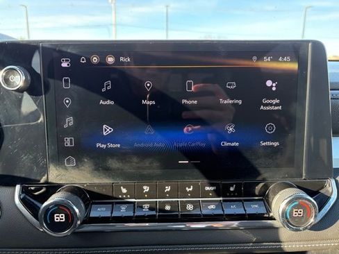 Used 2023 Chevrolet Colorado LT w/ LT Convenience Package II image 24