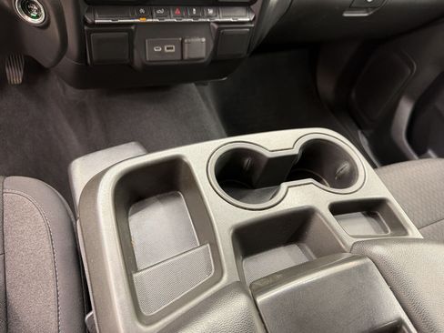 Used 2020 Chevrolet Silverado 1500 LT w/ All-Star Edition AWD/4WD image 17