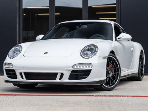 Used 2012 Porsche 911 Carrera GTS RWD image 1