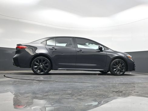 Used 2023 Toyota Corolla XSE FWD image 38