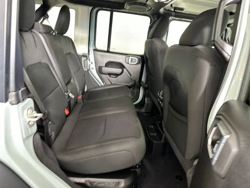 Used 2023 Jeep Wrangler Unlimited w/ Cold Weather Group image 27