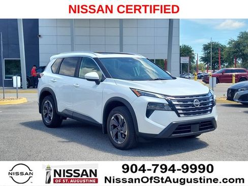 Certified 2025 Nissan Rogue SV w/ SV Premium Package FWD image 1
