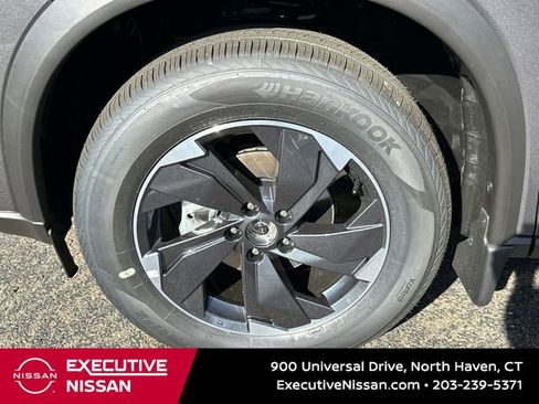 New 2026 Nissan Rogue SV image 8