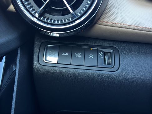 New 2026 Chevrolet Equinox ACTIV image 22