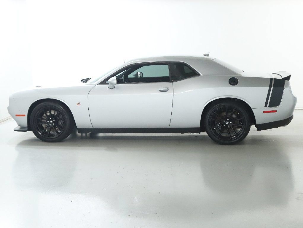 Used 2020 Dodge Challenger R/T Scat Pack w/ Dynamics Package RWD image 40