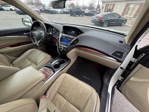 Used 2017 Acura MDX SH-AWD image 9