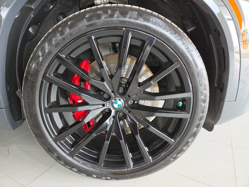 Used 2022 BMW X5 M50i w/ Executive Package AWD/4WD image 10