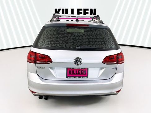 Used 2015 Volkswagen Golf TDI S image 6