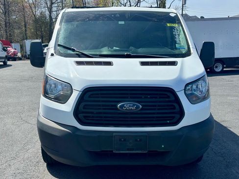 Used 2019 Ford Transit 250 148 Low Roof RWD image 3