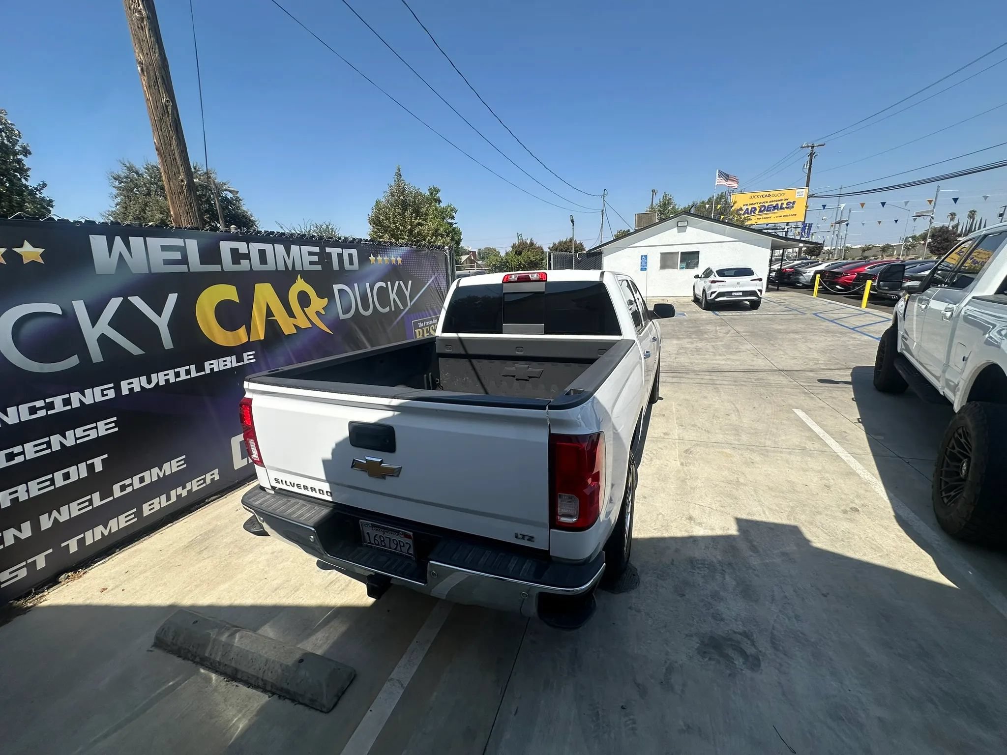 Used 2018 Chevrolet Silverado 1500 LTZ w/ LTZ Plus Package RWD image 9