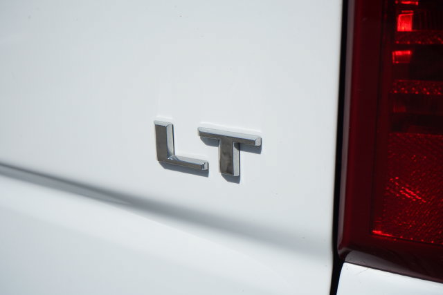 Used 2025 Chevrolet Silverado 1500 LT AWD/4WD image 19