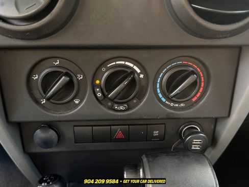 Used 2008 Jeep Wrangler X AWD/4WD image 12