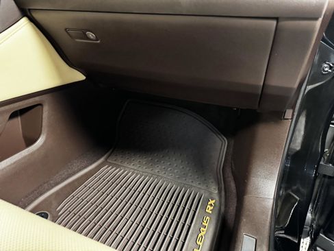 Used 2018 Lexus RX 350 FWD w/ Premium Package image 27