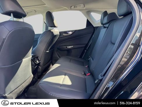 Used 2024 Lexus NX 350 AWD image 12