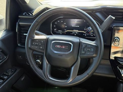 Used 2024 GMC Sierra 2500 AT4 w/ AT4 Preferred Package image 26