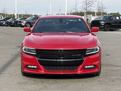 Used 2016 Dodge Charger R/T w/ Navigation & Travel Group image 3