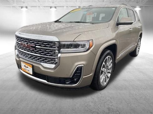 Used 2023 GMC Acadia Denali w/ Denali Ultimate Package AWD/4WD image 13