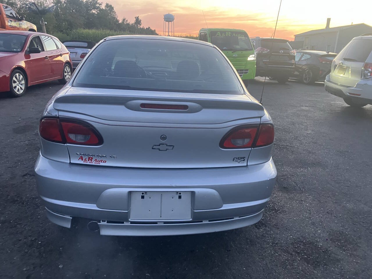 Used 2002 Chevrolet Cavalier LS Sport FWD image 8