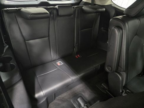 Used 2022 Toyota Highlander Limited image 25