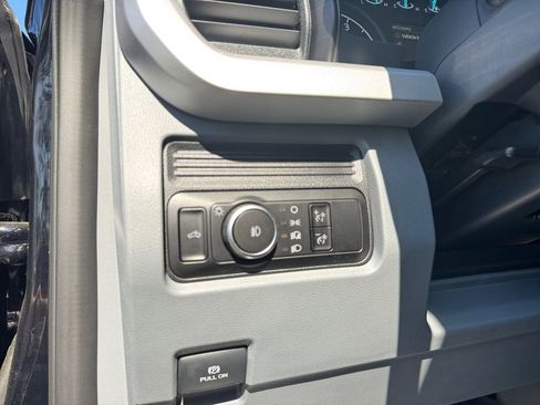 New 2026 Ford F250 XL w/ STX Appearance Package AWD/4WD image 32