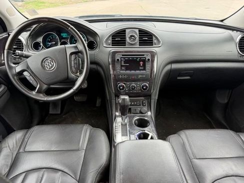 Used 2017 Buick Enclave Leather image 11