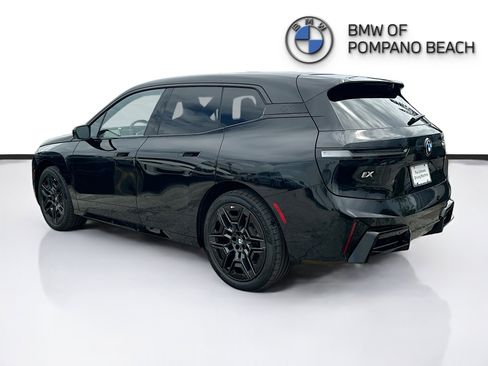 New 2026 BMW iX xDrive60 w/ M Sport Package AWD/4WD image 5