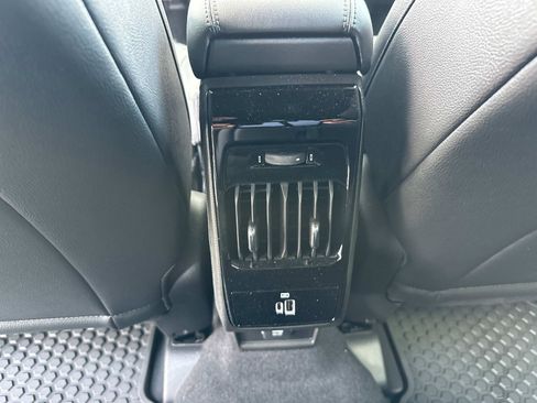 New 2025 Jeep Compass Latitude w/ Sun & Sound Group image 17