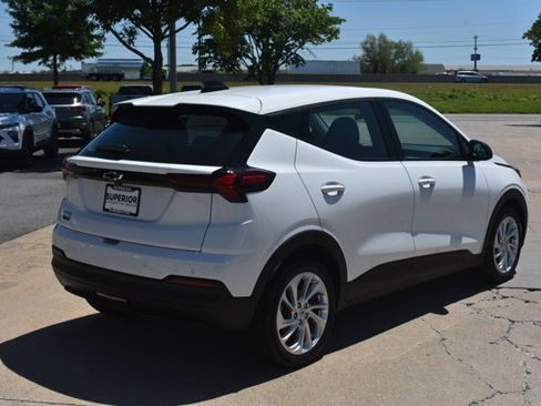 New 2027 Chevrolet Bolt LT FWD image 5