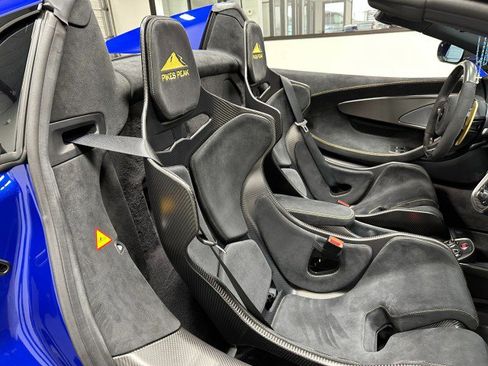 Used 2020 McLaren 600LT Spider RWD image 35