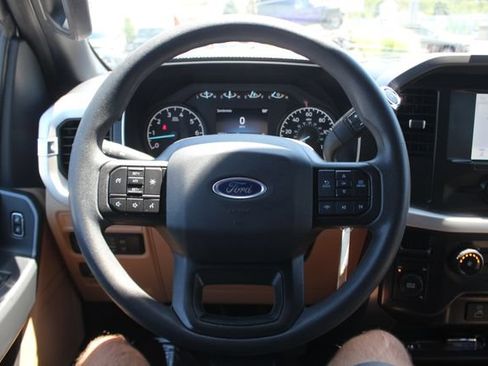 Used 2021 Ford F150 XLT AWD/4WD image 12