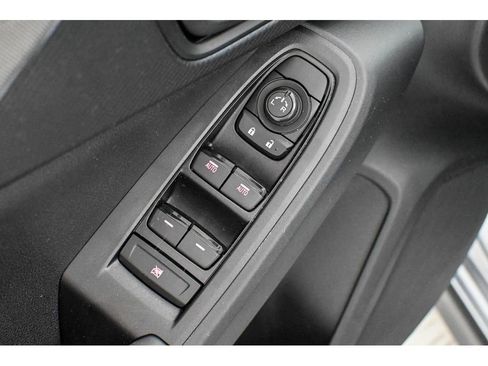 Used 2024 Subaru Crosstrek 2.5i Sport AWD/4WD image 30