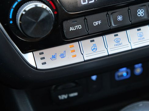 Used 2018 Hyundai Sonata Limited w/ Limited Ultimate Package 03 image 32