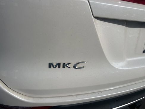 Used 2017 Lincoln MKC Reserve image 16