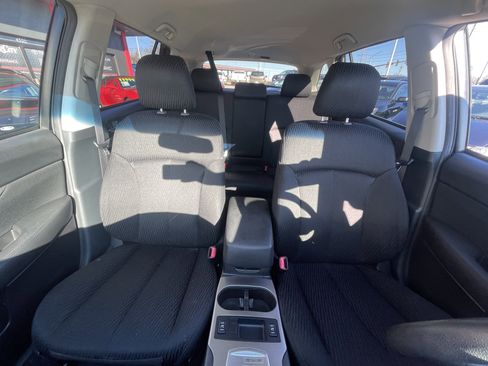 Used 2011 Subaru Outback 2.5i Premium w/ All-Weather Pkg image 22