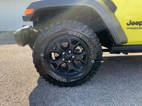 Used 2022 Jeep Wrangler Unlimited Sport AWD/4WD image 33