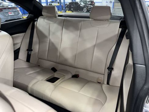 Used 2017 BMW 230i xDrive Coupe AWD/4WD image 17