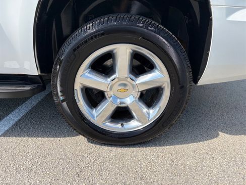 Used 2014 Chevrolet Tahoe LT AWD/4WD image 28