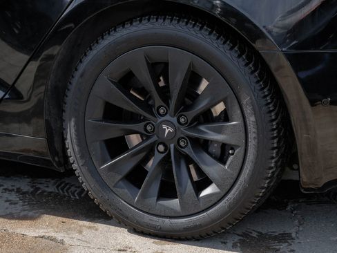 Used 2016 Tesla Model S 70D image 60