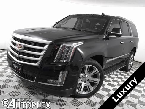 Used 2015 Cadillac Escalade Luxury image 1