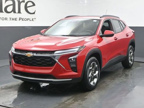 New 2026 Chevrolet Trax LT FWD image 7