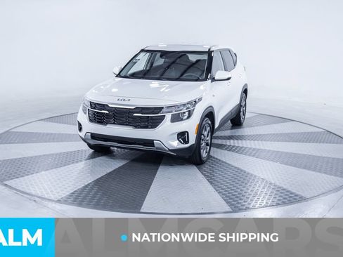 Used 2026 Kia Seltos LX FWD image 2